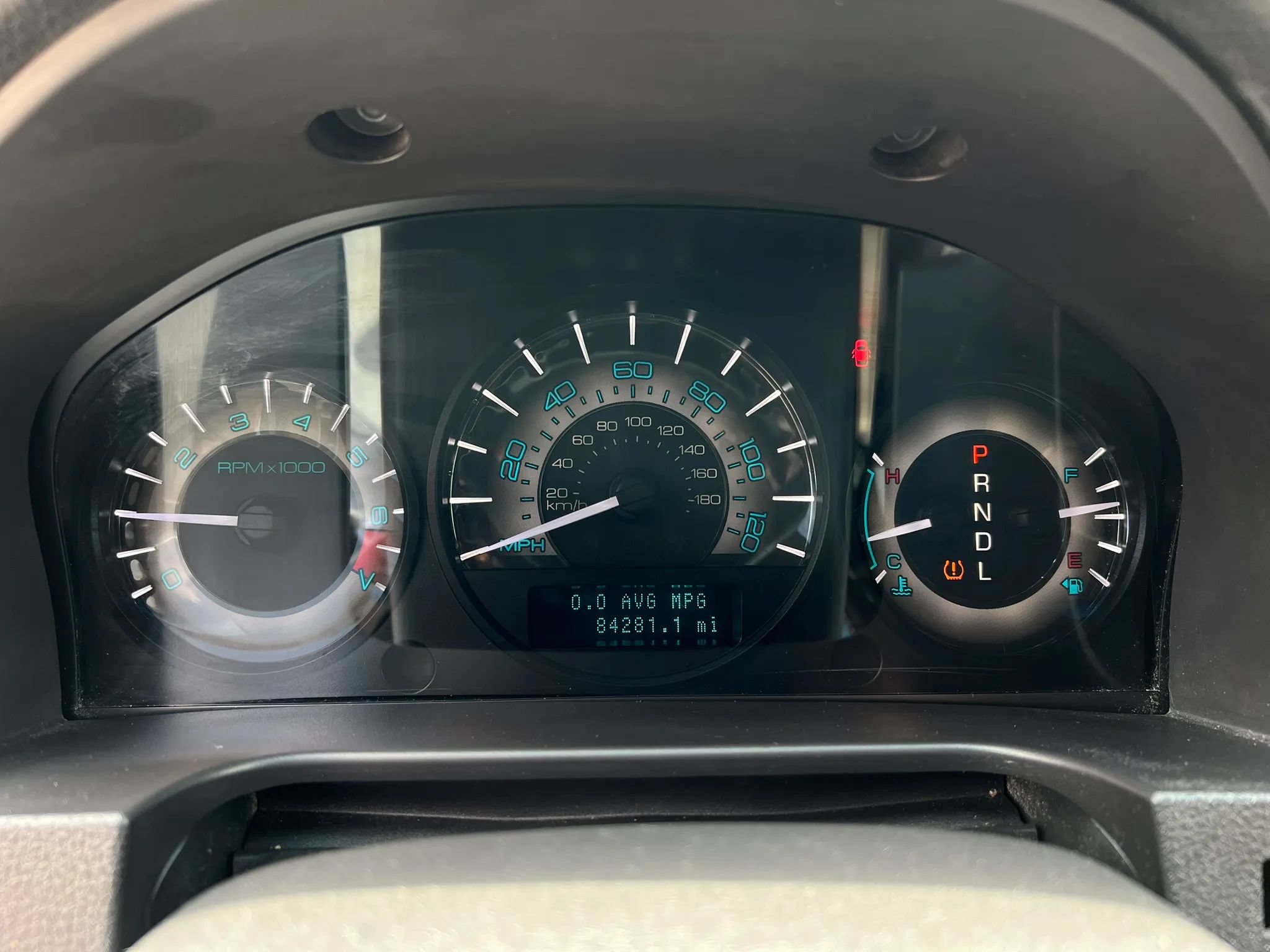 Used 2010 Mercury Milan FWD image 12
