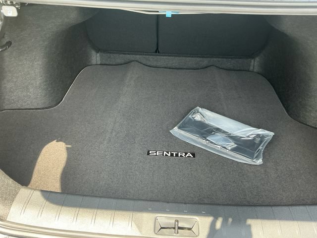 New 2026 Nissan Sentra SV w/ SV Convenience Package FWD image 18