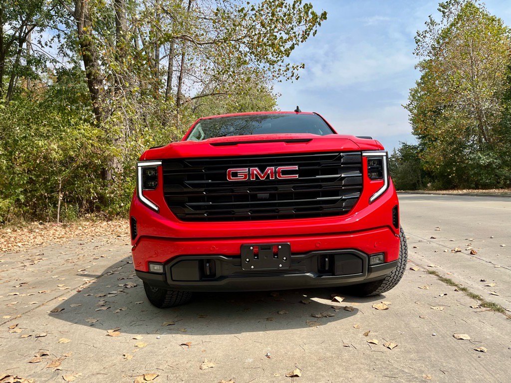New 2026 GMC Sierra 1500 Elevation w/ Elevation Premium Package image 3