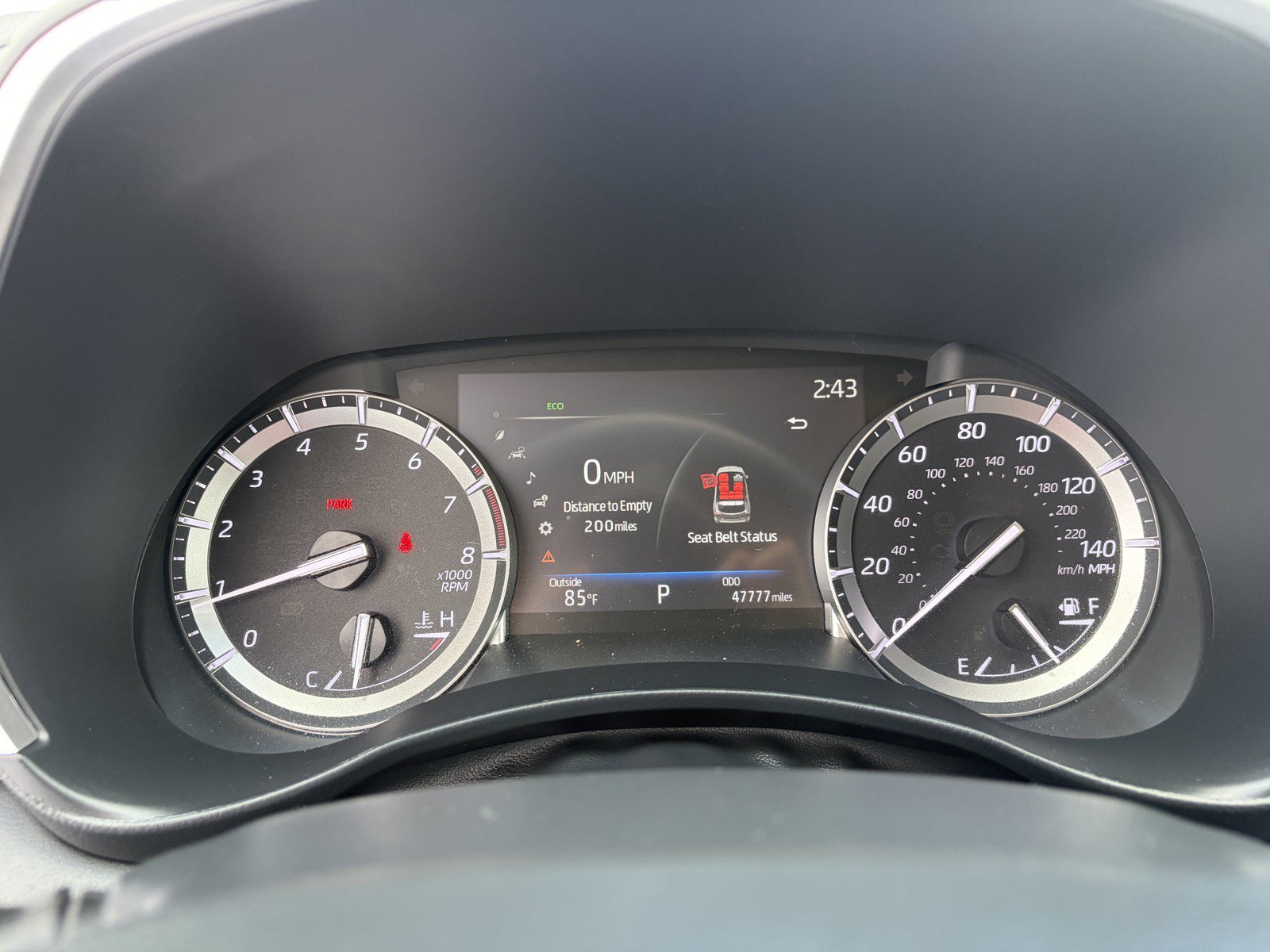 Used 2022 Toyota Highlander XLE AWD/4WD image 15