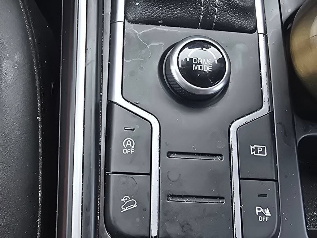 Used 2022 Kia Sorento S w/ Panoramic Sunroof Package FWD image 35