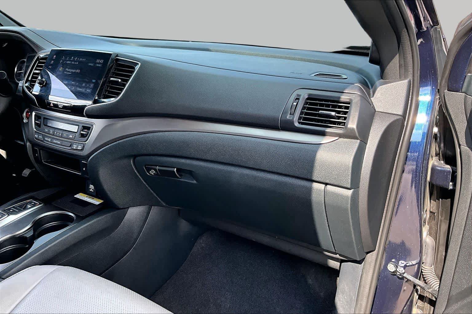 Used 2023 Honda Passport EX-L image 17
