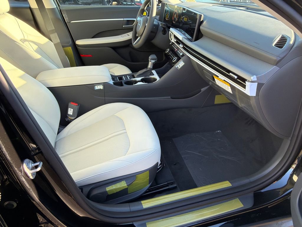 New 2026 Hyundai Sonata SE image 13