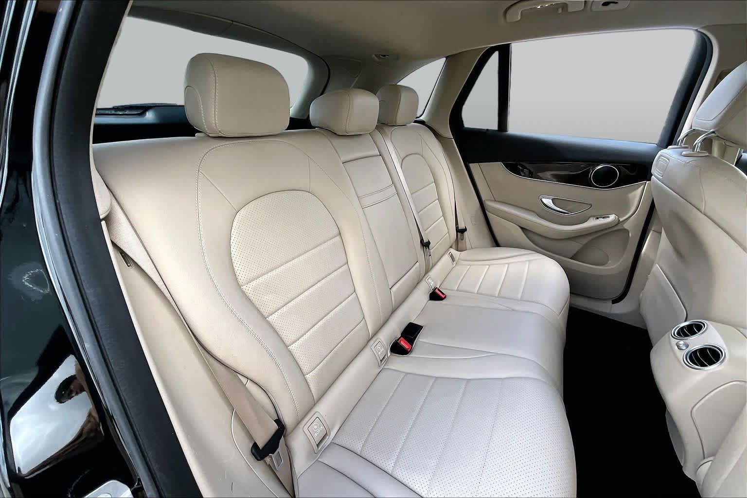 Used 2019 Mercedes-Benz GLC 300 image 20