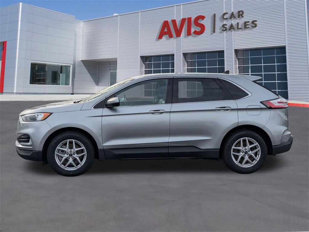 Used 2024 Ford Edge SEL image 2