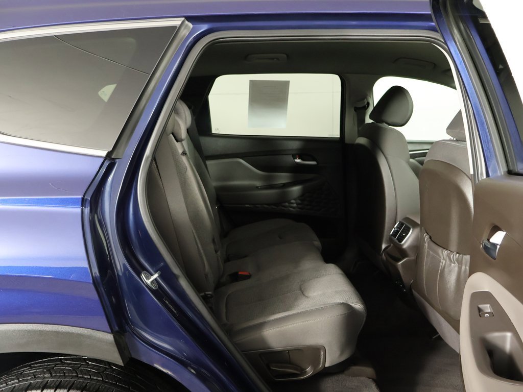 Used 2020 Hyundai Santa Fe SE image 29