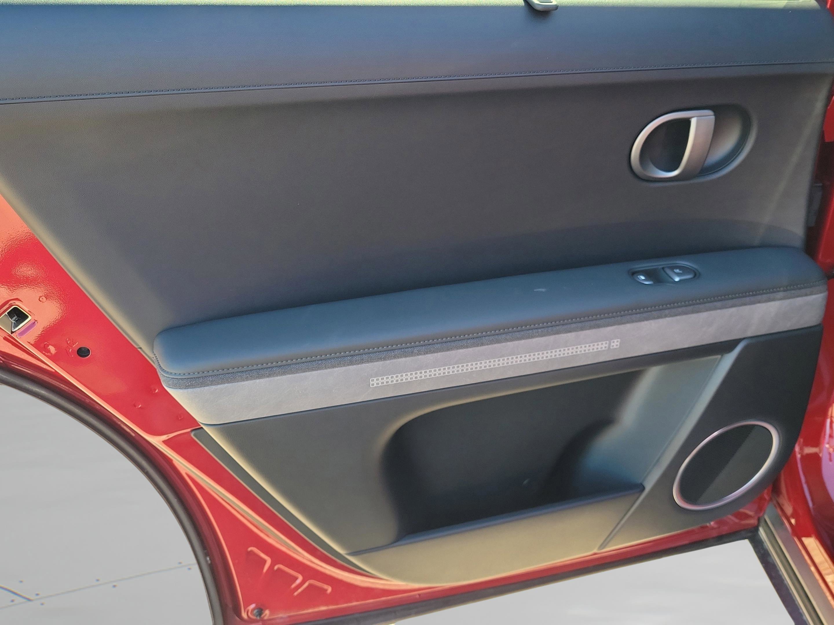 New 2026 Hyundai Ioniq 5 Limited image 11