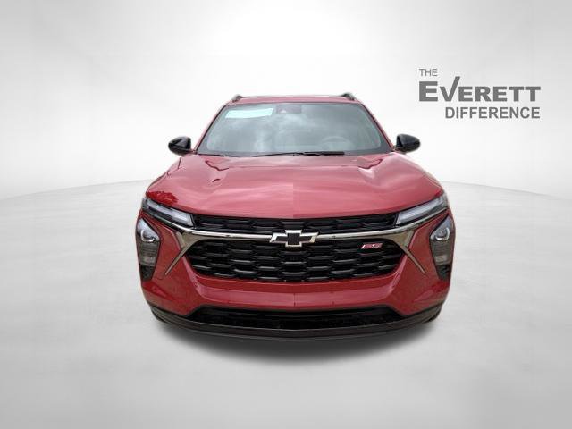 New 2026 Chevrolet Trax RS w/ Sunroof Package FWD image 2