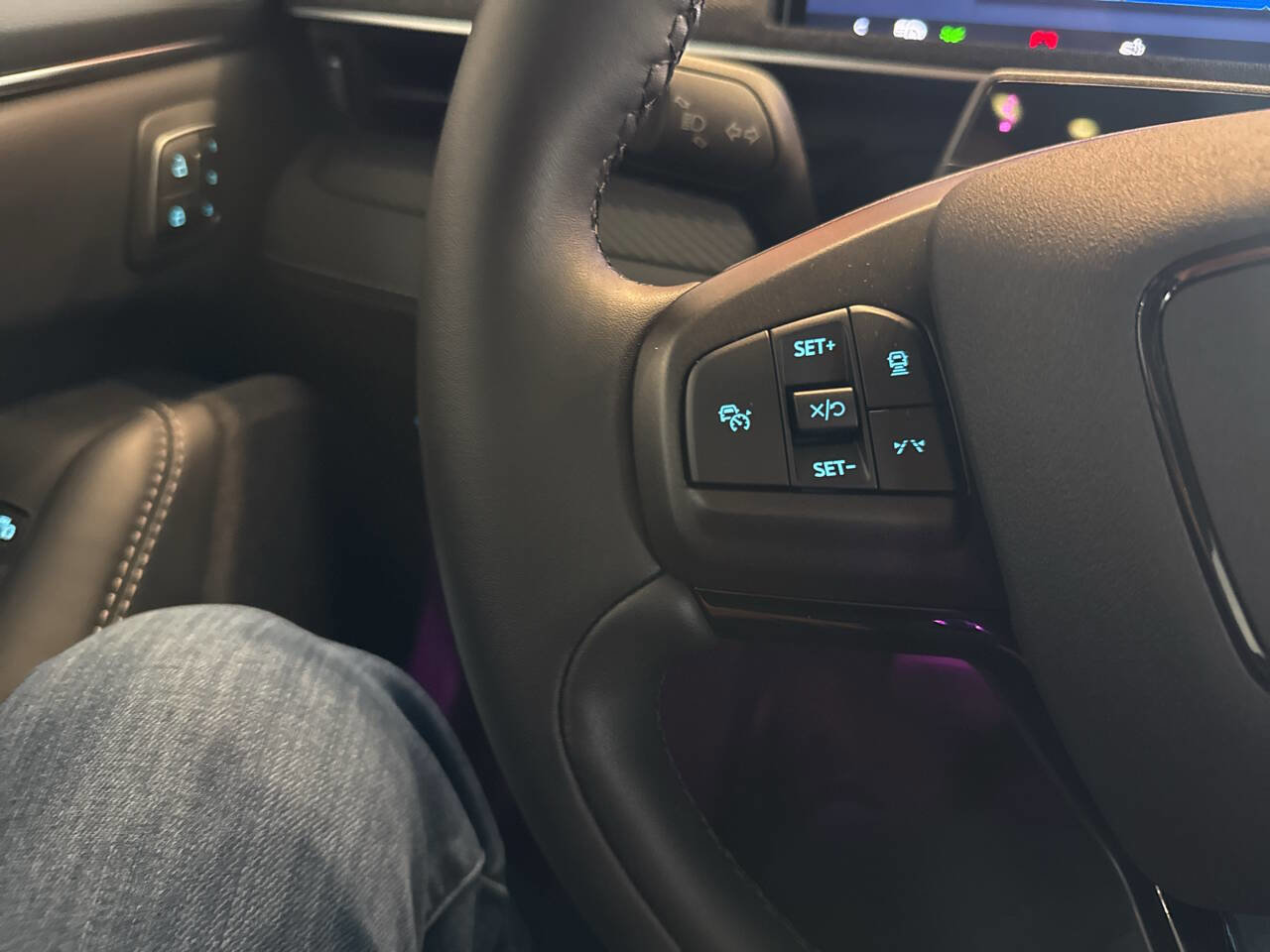 Used 2024 Ford Mustang Mach-E Premium image 29