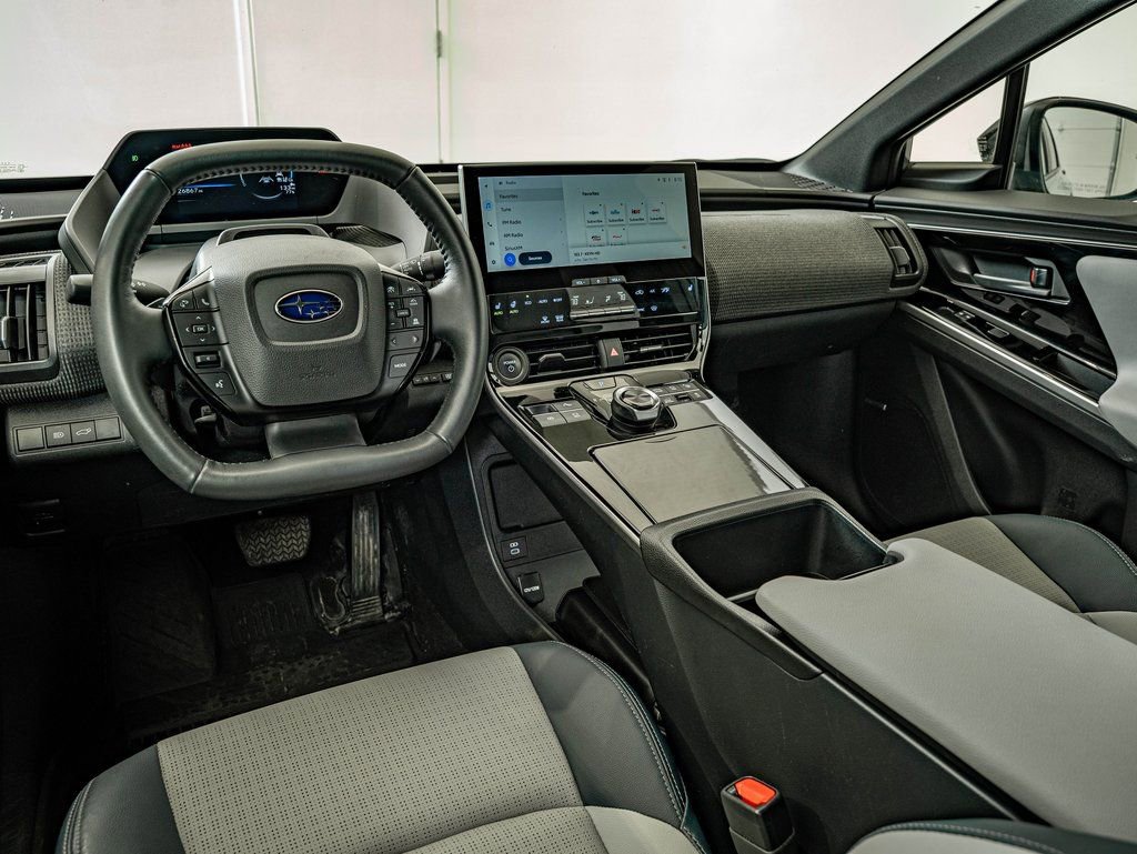 Used 2024 Subaru Solterra Limited w/ Limited Package image 4