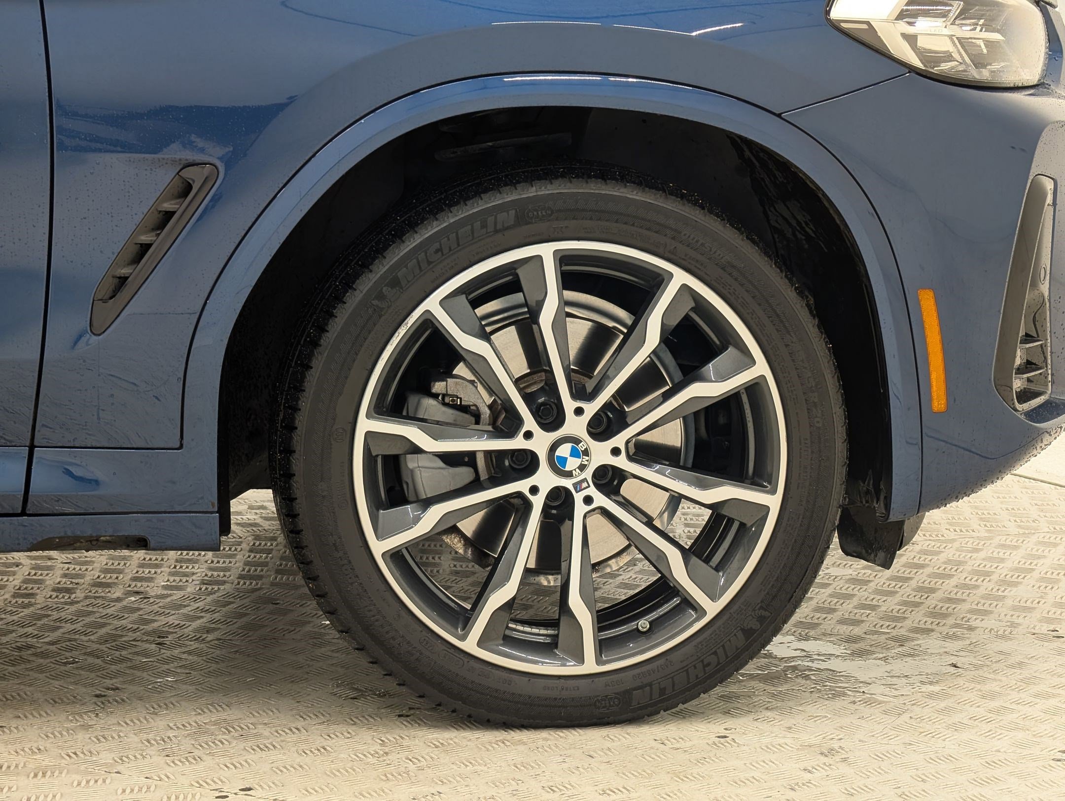 Certified 2022 BMW X3 xDrive30i w/ M Sport Package 2 image 12