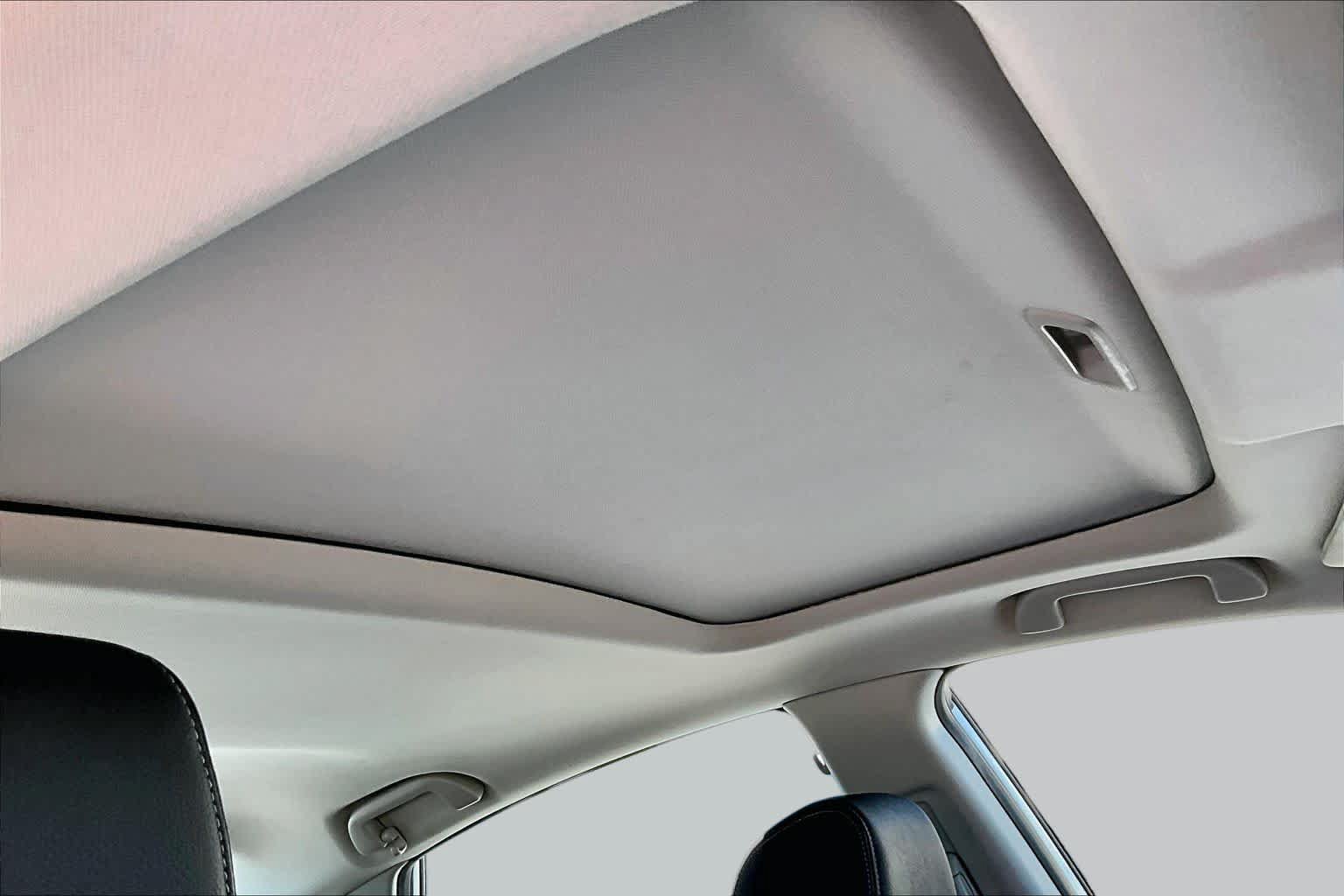 Used 2018 Honda Civic EX-L image 13