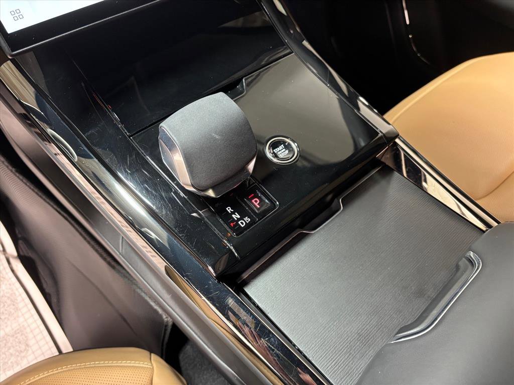 Used 2024 Land Rover Range Rover Sport Autobiography image 14