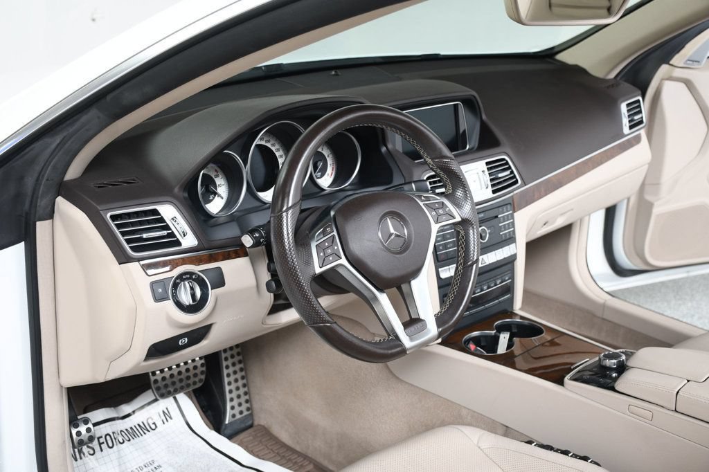 Used 2016 Mercedes-Benz E 400 Cabriolet image 32