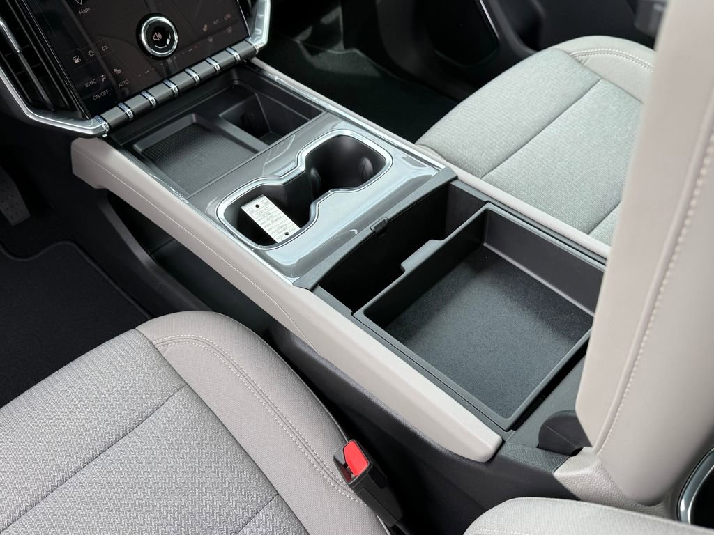 New 2026 GMC Acadia Elevation image 19