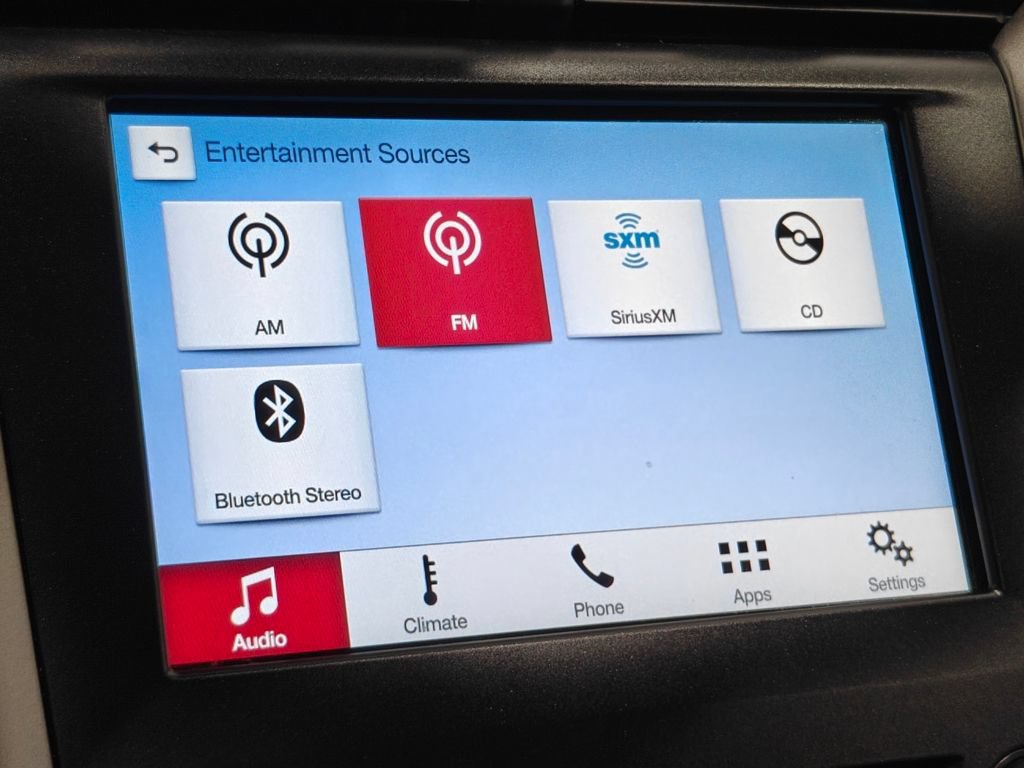Used 2018 Ford Fusion SE w/ Fusion SE Technology Package FWD image 33