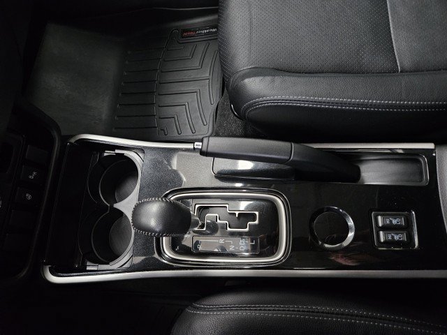 Used 2018 Mitsubishi Outlander LE FWD image 27