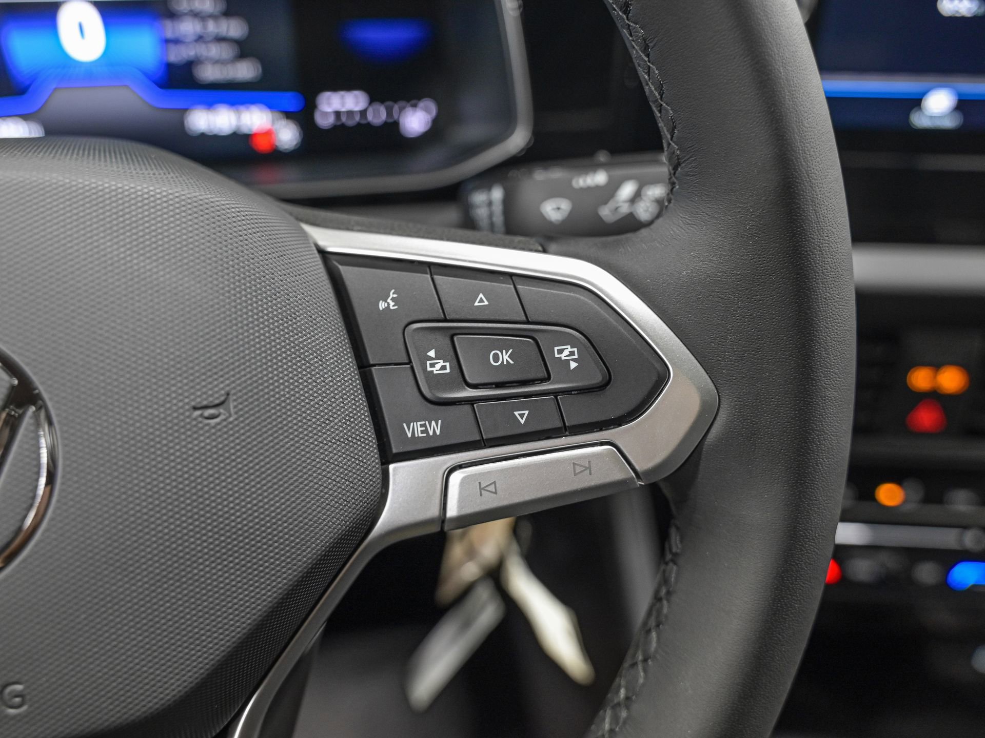 Used 2025 Volkswagen Jetta Sport image 19