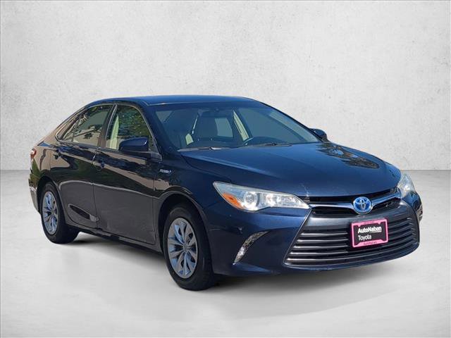 Used 2015 Toyota Camry LE image 3