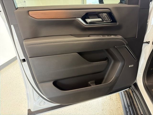 New 2026 GMC Yukon XL Denali w/ Sun & Power Step Package image 52