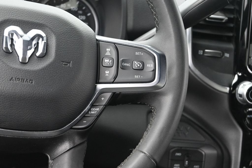Used 2025 RAM 2500 Big Horn AWD/4WD image 27