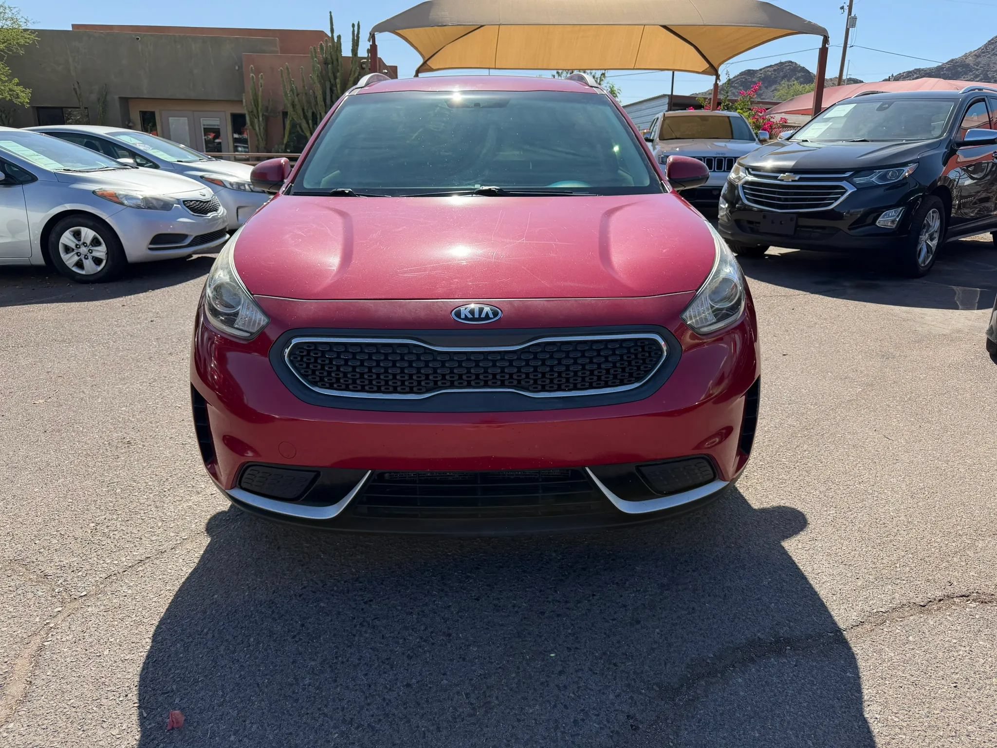 Used 2017 Kia Niro LX FWD image 2