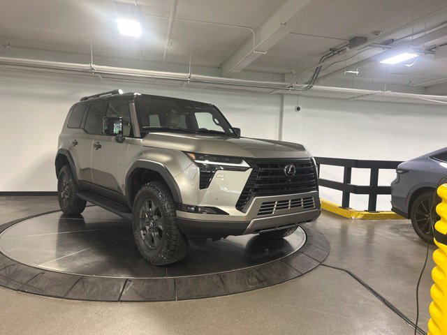 Used 2026 Lexus GX 550 AWD/4WD image 3