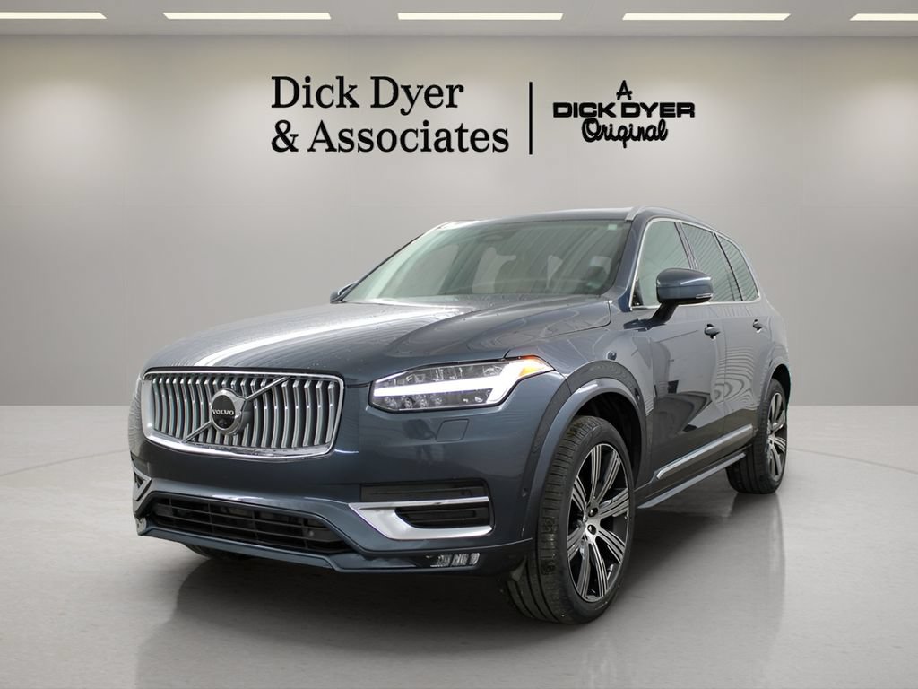 Certified 2023 Volvo XC90 B6 Ultimate w/ Protection Package Premier AWD/4WD image 4
