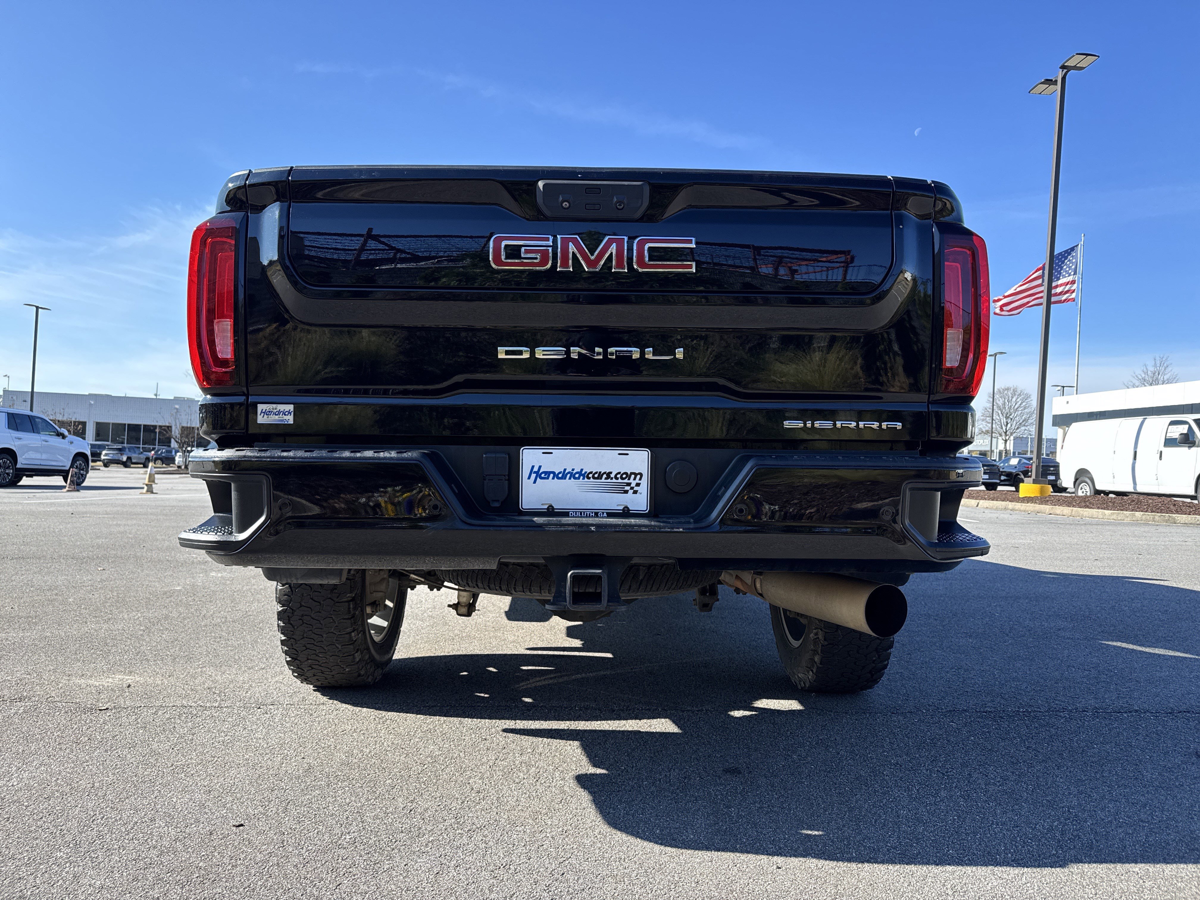 Used 2021 GMC Sierra 2500 Denali w/ Denali Ultimate Package image 9