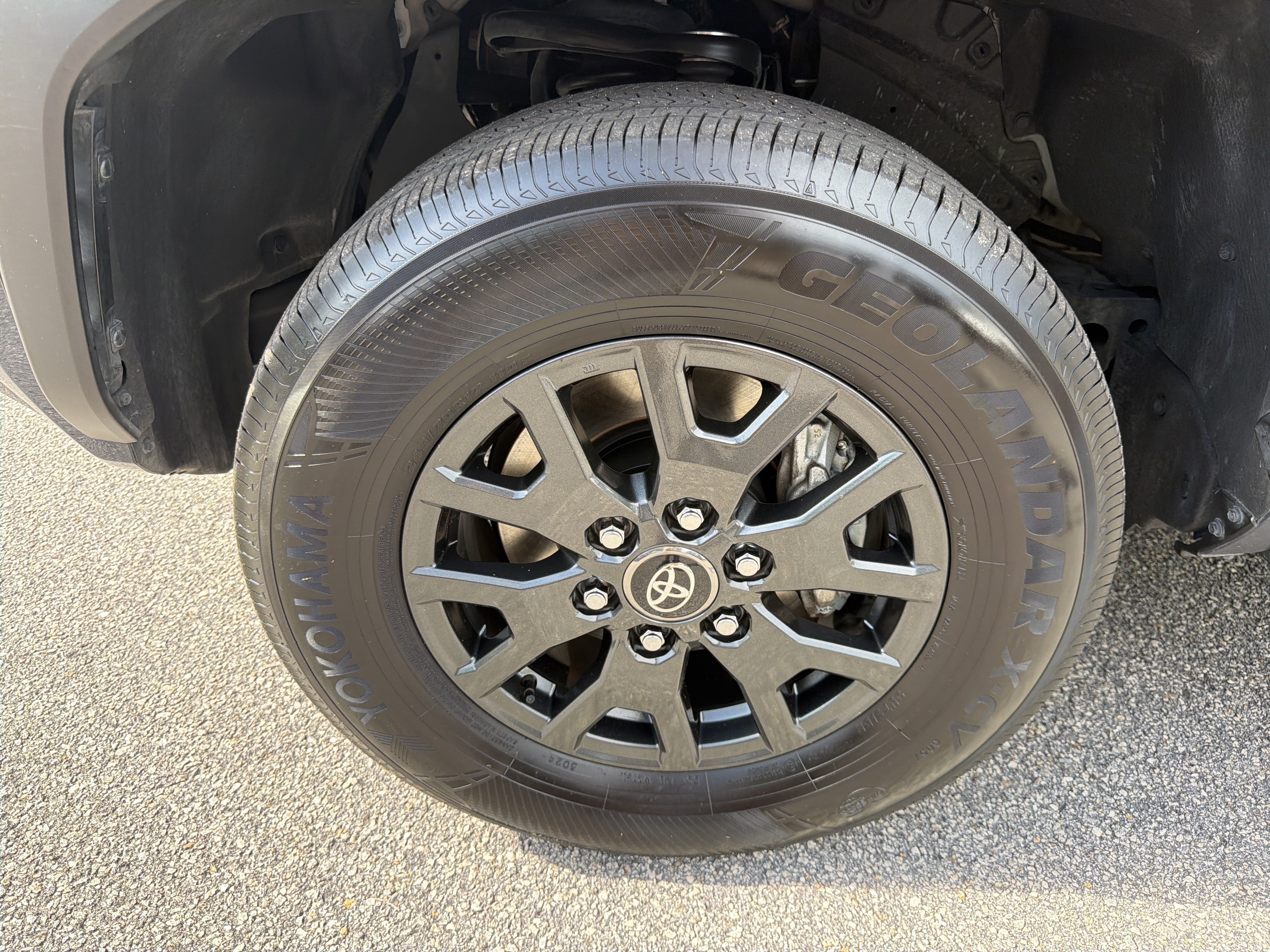 Certified 2025 Toyota 4Runner SR5 RWD image 20