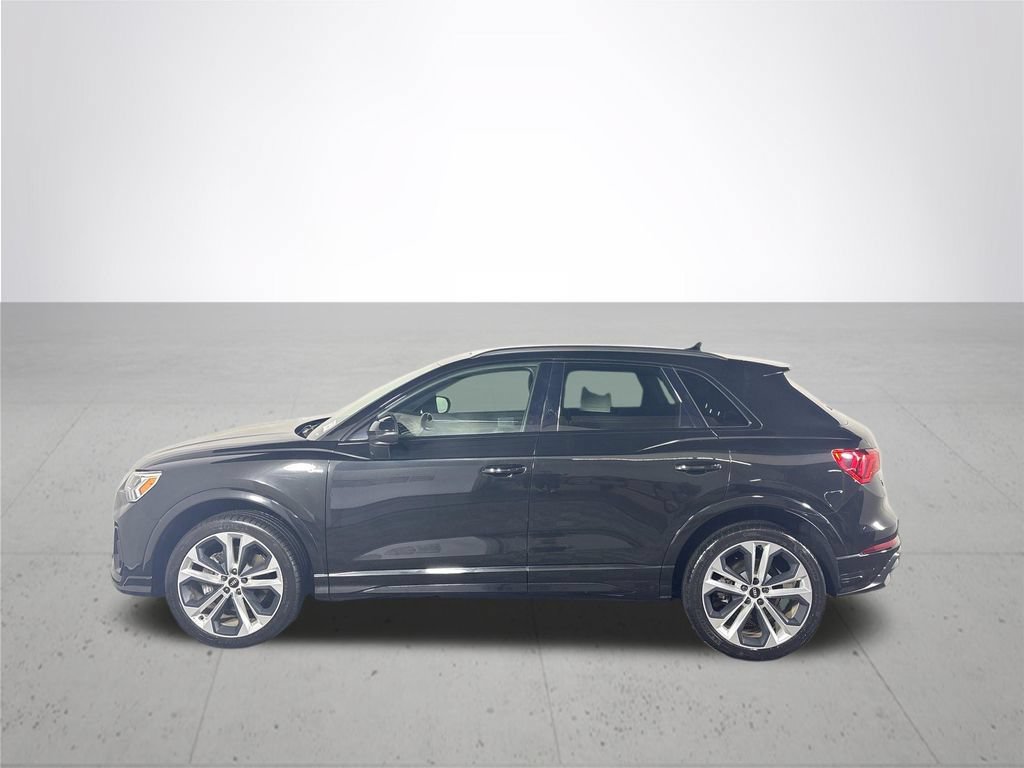 Used 2021 Audi Q3 2.0T Premium Plus w/ Premium Plus Package AWD/4WD image 9