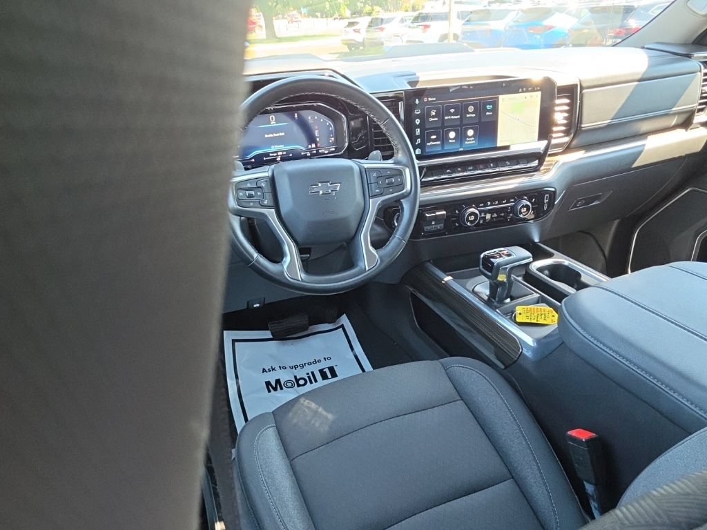 Certified 2025 Chevrolet Silverado 1500 LT Trail Boss w/ Protection Package AWD/4WD image 9