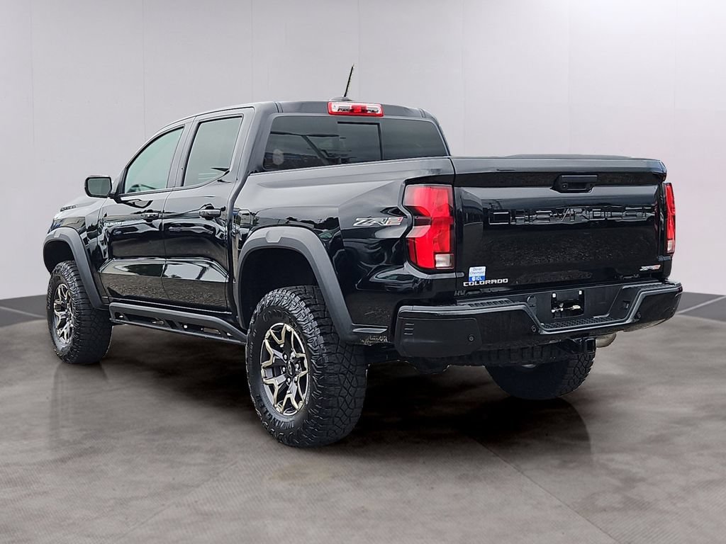 Certified 2024 Chevrolet Colorado ZR2 w/ Safety Package AWD/4WD image 6