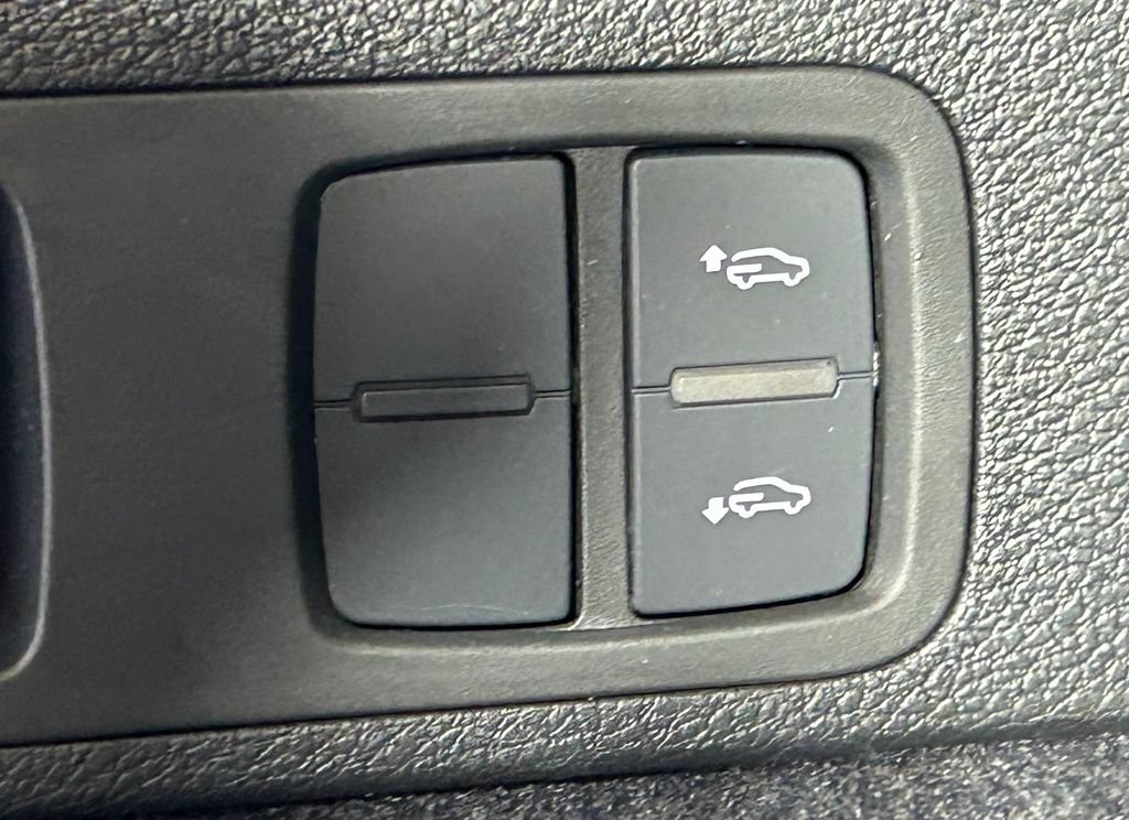 Used 2023 Audi SQ5 Prestige w/ Prestige Package AWD/4WD image 15