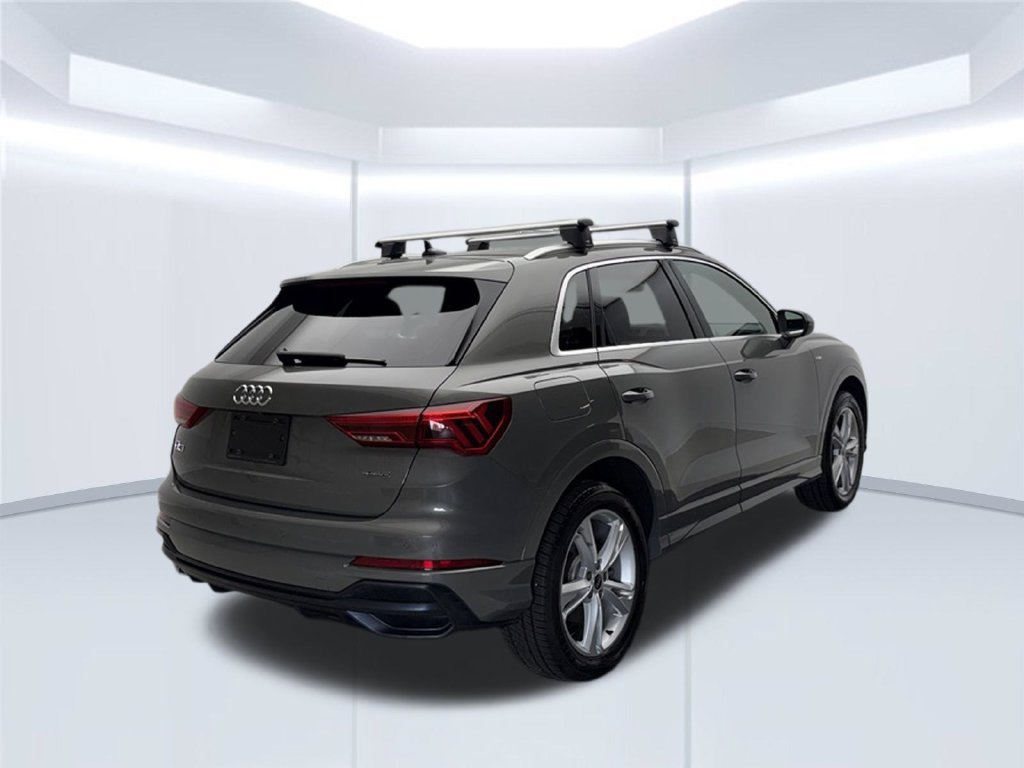 Used 2021 Audi Q3 2.0T Premium Plus w/ Premium Plus Package AWD/4WD image 7