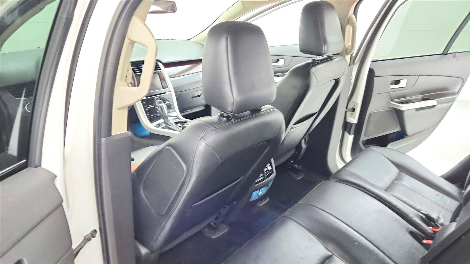 Used 2011 Ford Edge Limited w/ 302A Rapid Spec Order Code FWD image 16
