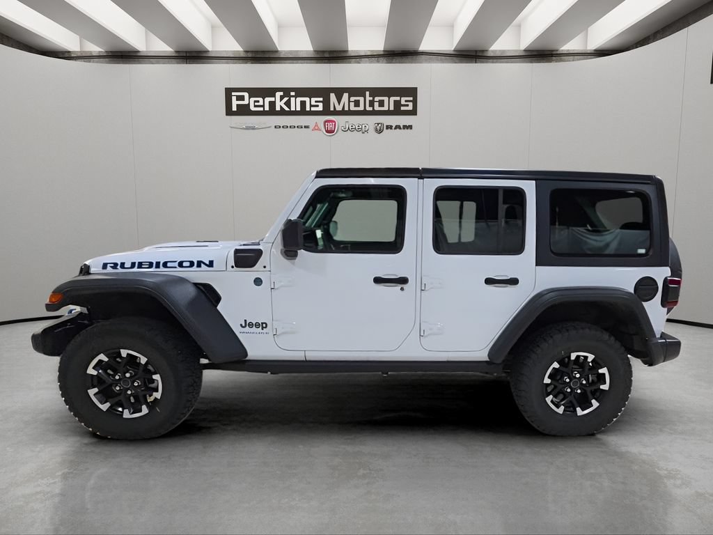 Used 2025 Jeep Wrangler Unlimited Rubicon 4xe w/ Safety Group AWD/4WD image 9