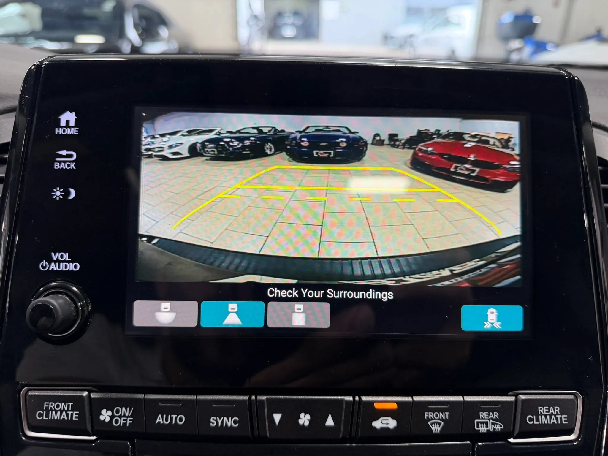 Used 2018 Honda Odyssey EX-L image 18