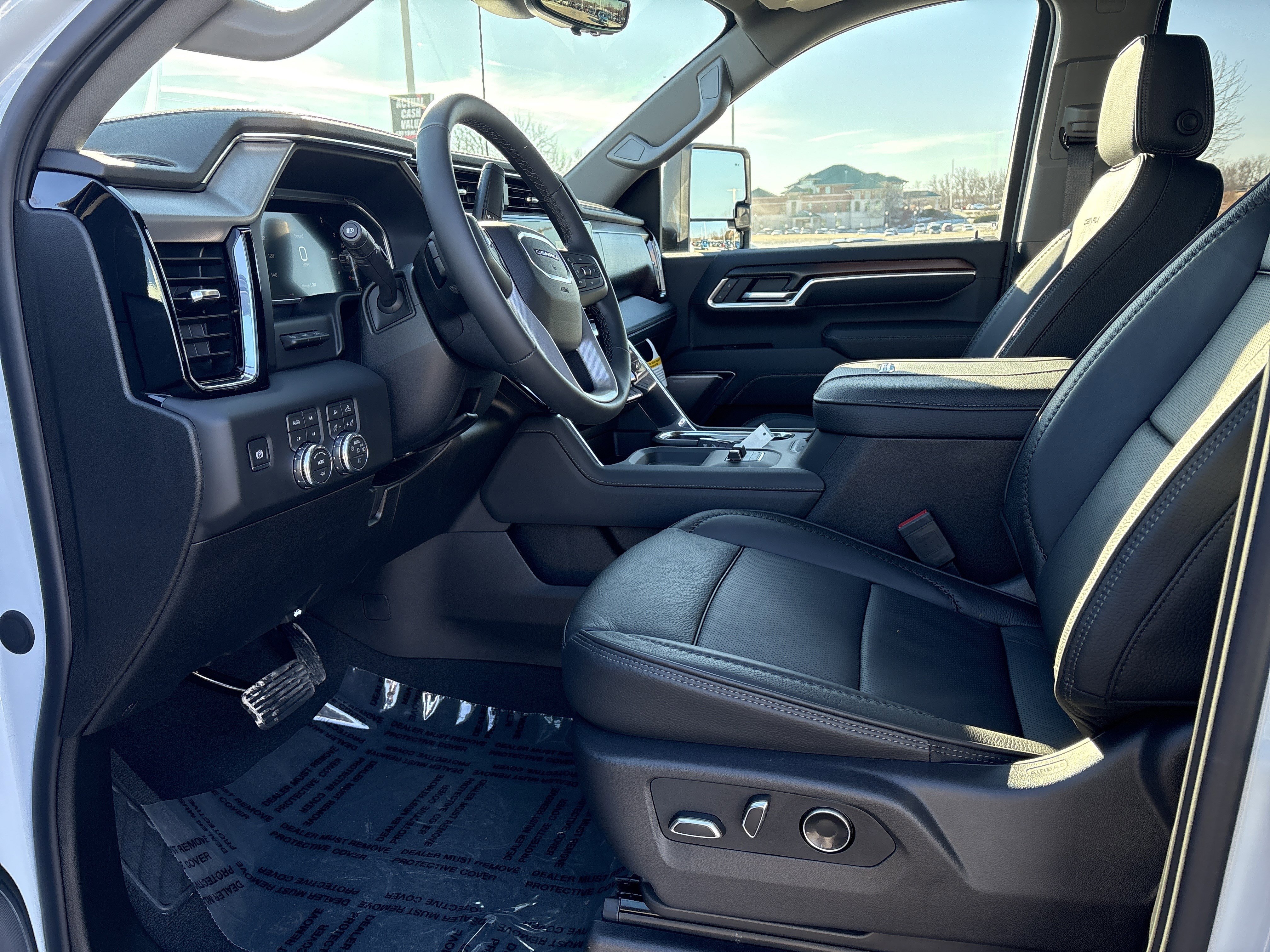 New 2026 GMC Sierra 3500 Denali w/ Denali Reserve Package image 10