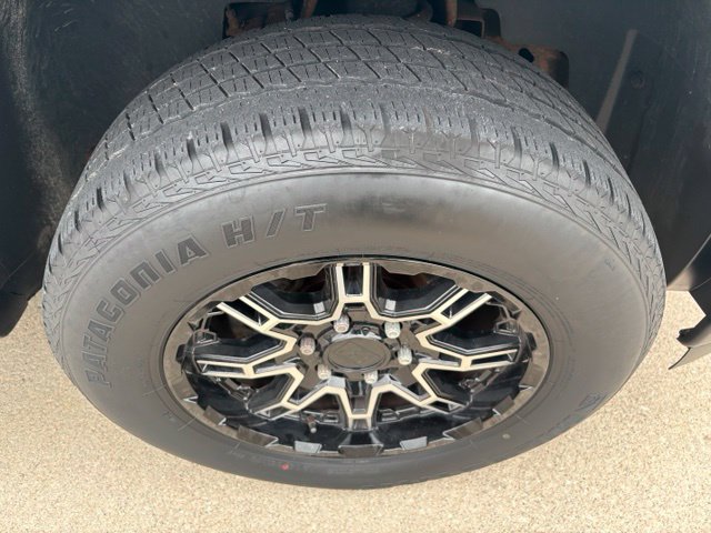 Used 2012 GMC Sierra 1500 SLT w/ Chrome Essentials Package AWD/4WD image 21