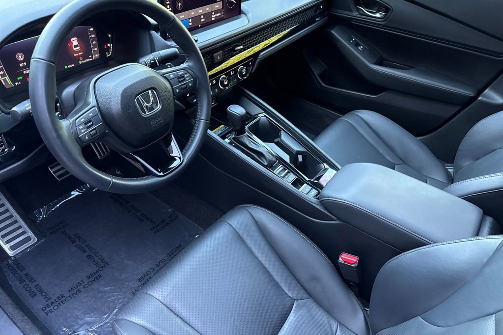 Certified 2025 Honda Accord Sport image 3