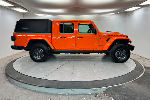 Used 2025 Jeep Gladiator Mojave image 6