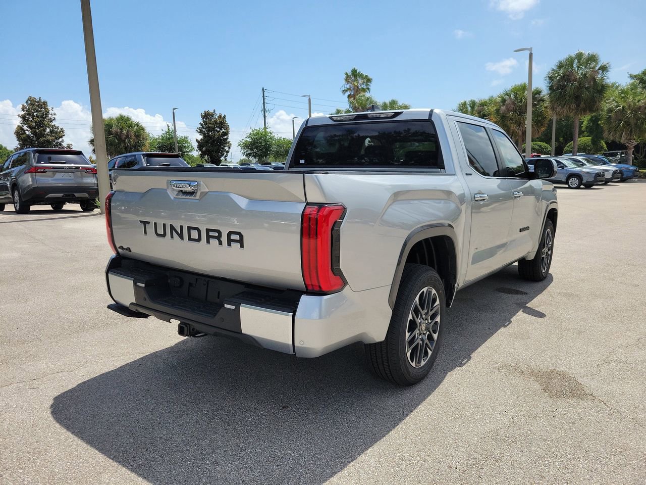 New 2026 Toyota Tundra Limited AWD/4WD image 3
