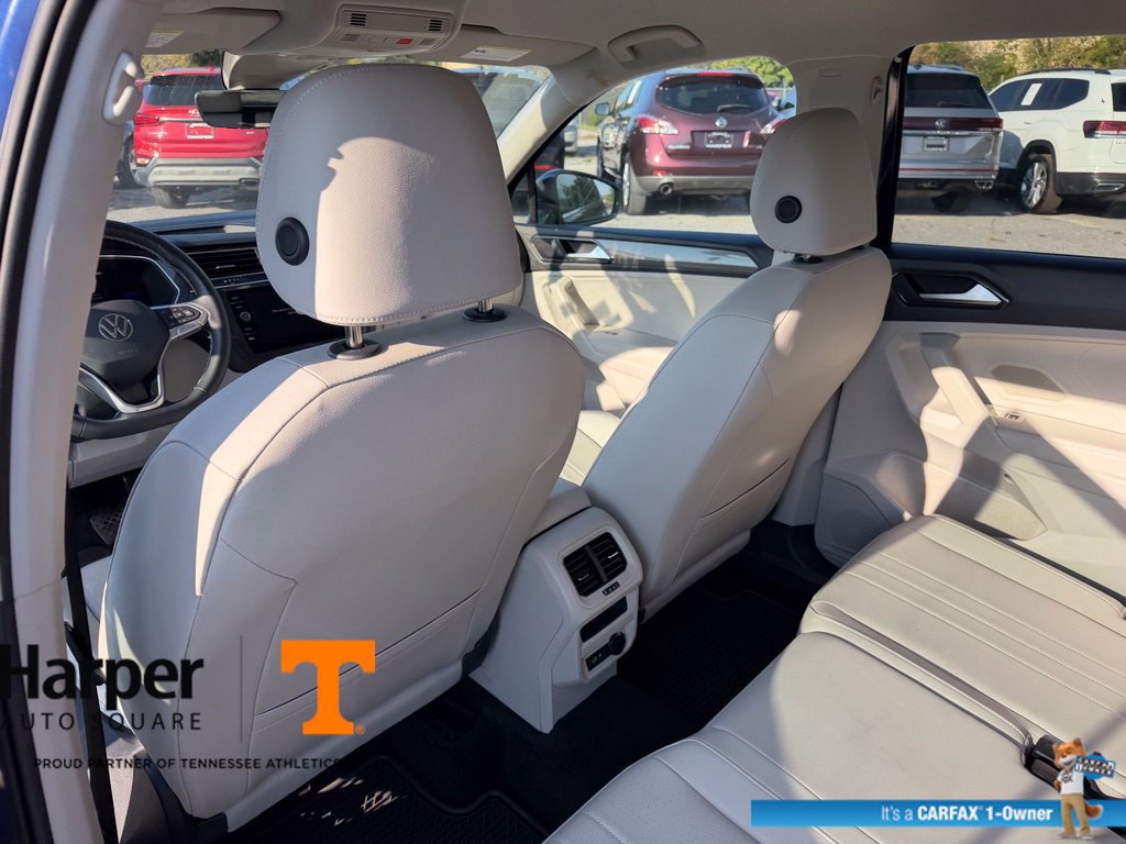 Used 2023 Volkswagen Tiguan SE FWD image 11