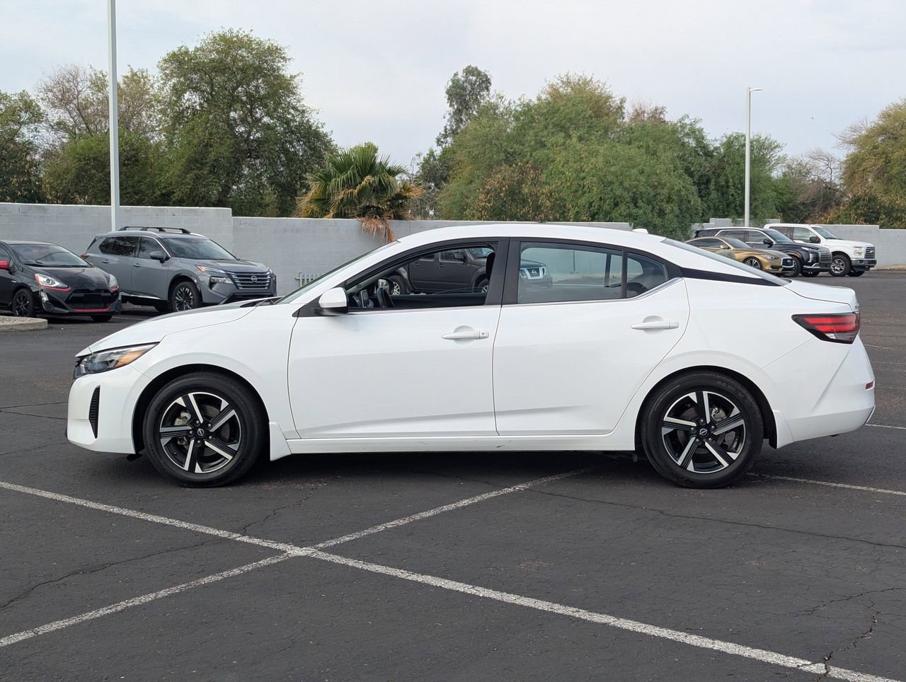 Certified 2024 Nissan Sentra SV image 3