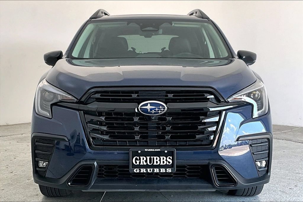 Used 2025 Subaru Ascent Bronze Edition AWD/4WD image 3