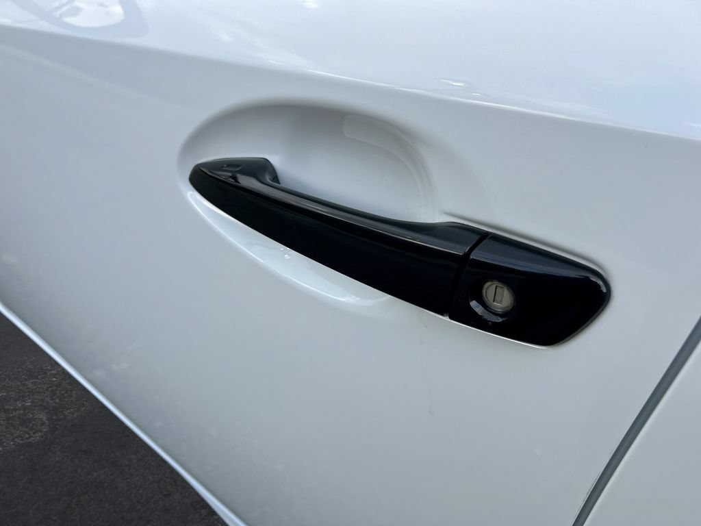 Used 2015 Lexus IS 200t w/ Navigation System Package RWD image 27