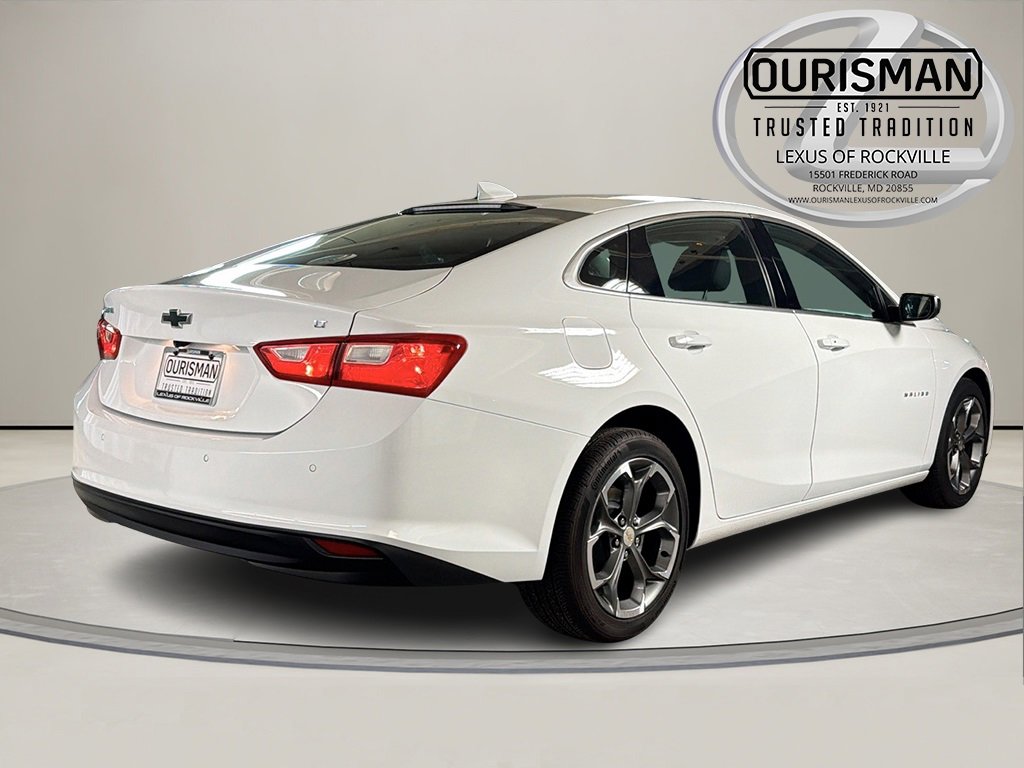 Used 2025 Chevrolet Malibu LT image 8