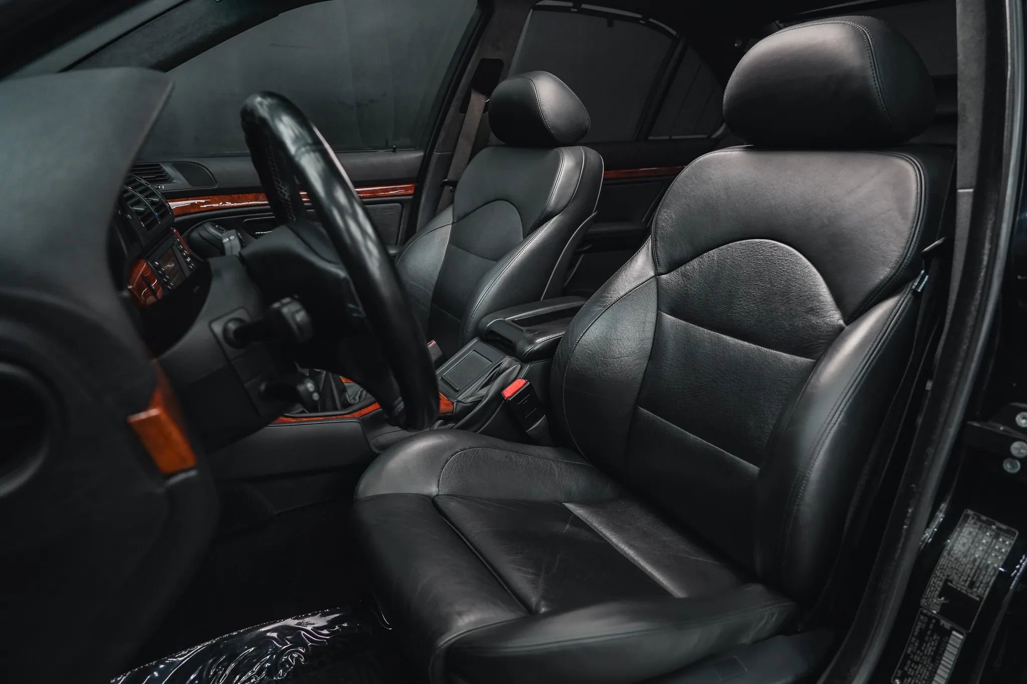 Used 2003 BMW M5 image 35