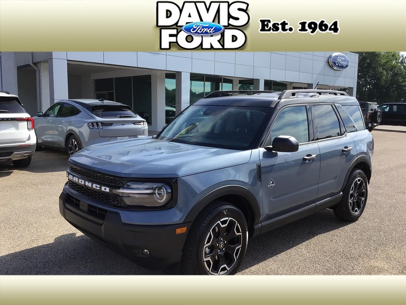 New 2026 Ford Bronco Sport Outer Banks